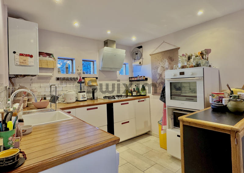 Maison - 83 m² - 5 pièces