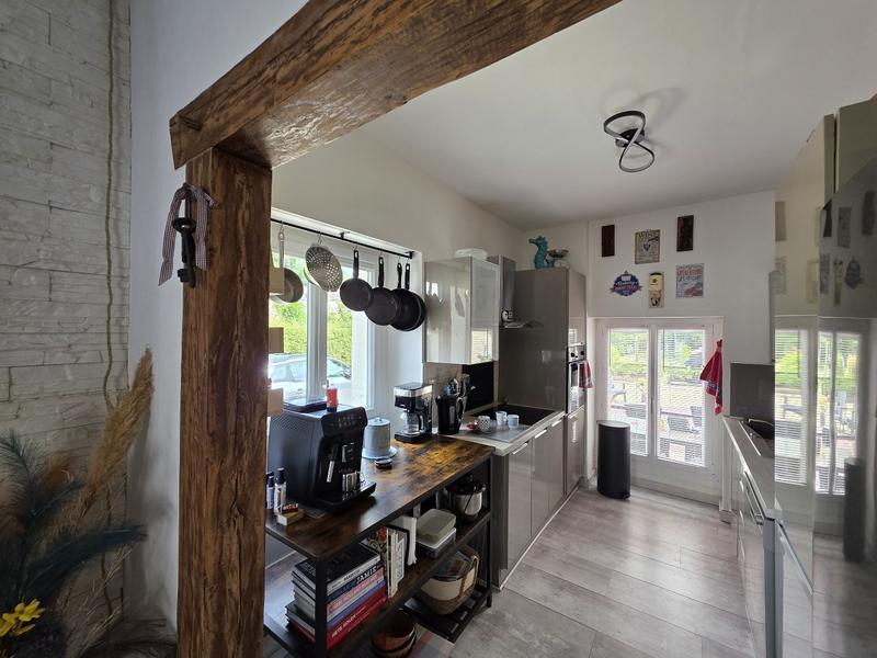 Maison - 188 m² - 7 pièces