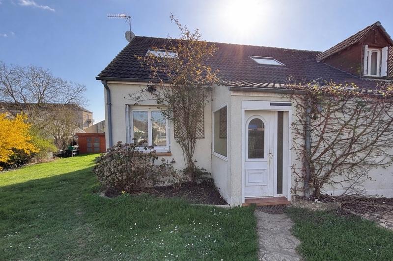 Maison - 110 m² - 4 pièces