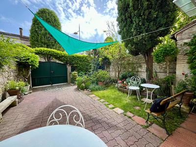 Maison - 94 m² - 4 pièces