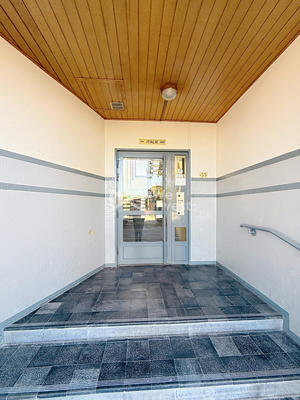 Appartement - 74 m² - 7 pièces