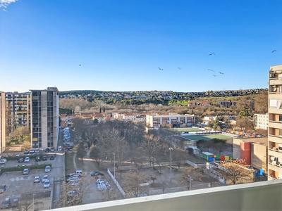 Appartement - 98 m² - 5 pièces