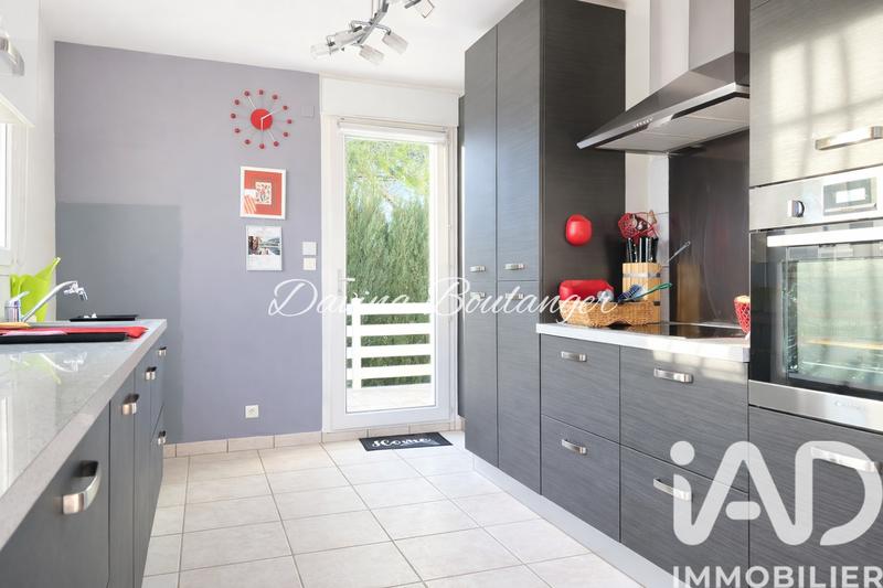 Maison - 93 m² - 4 pièces