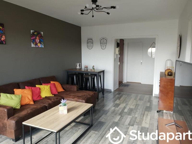 Chambre - 12 m² - 1 pièce