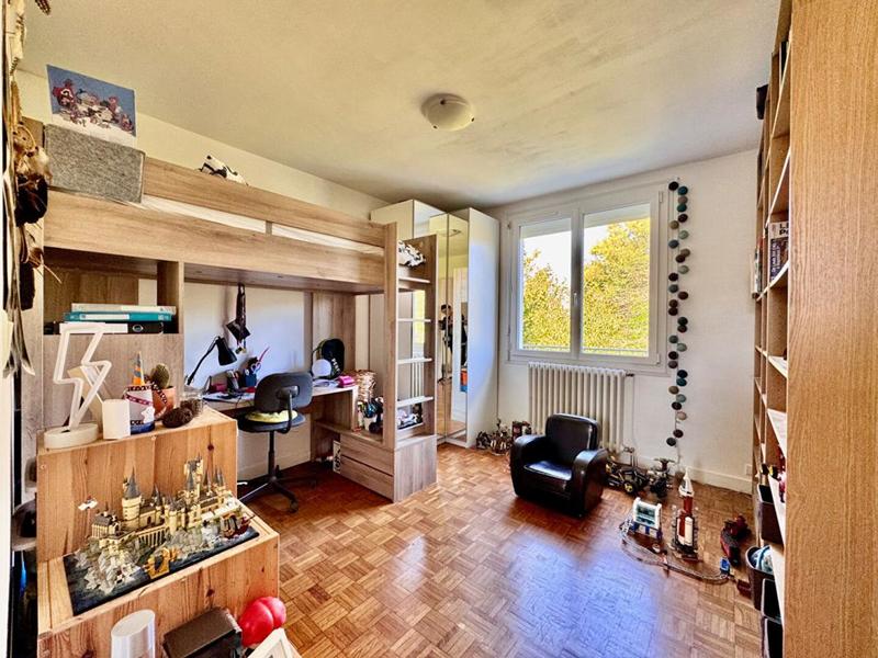 Maison - 133 m² - 6 pièces