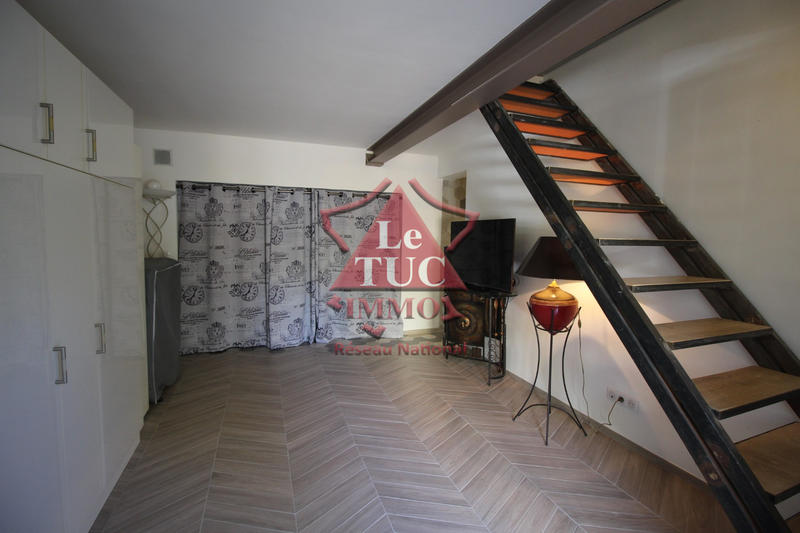 Appartement - 94 m² - 4 pièces