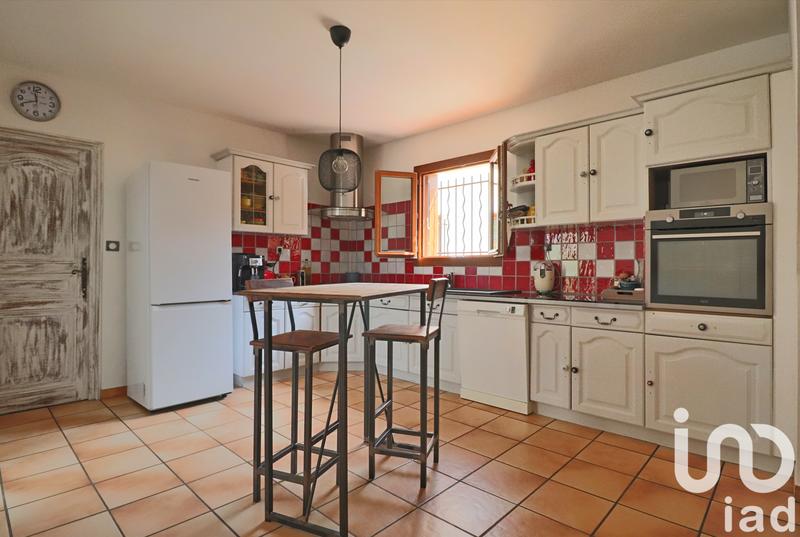 Maison - 185 m² - 5 pièces