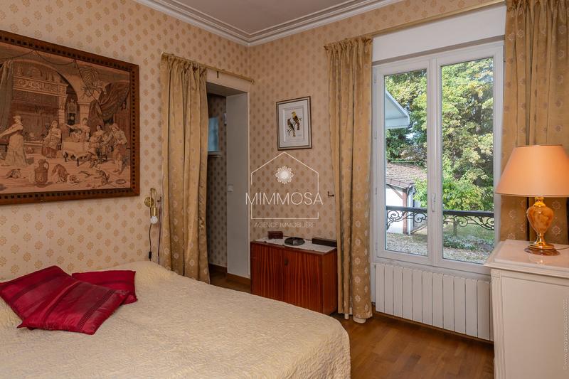 Maison - 160 m² - 6 pièces