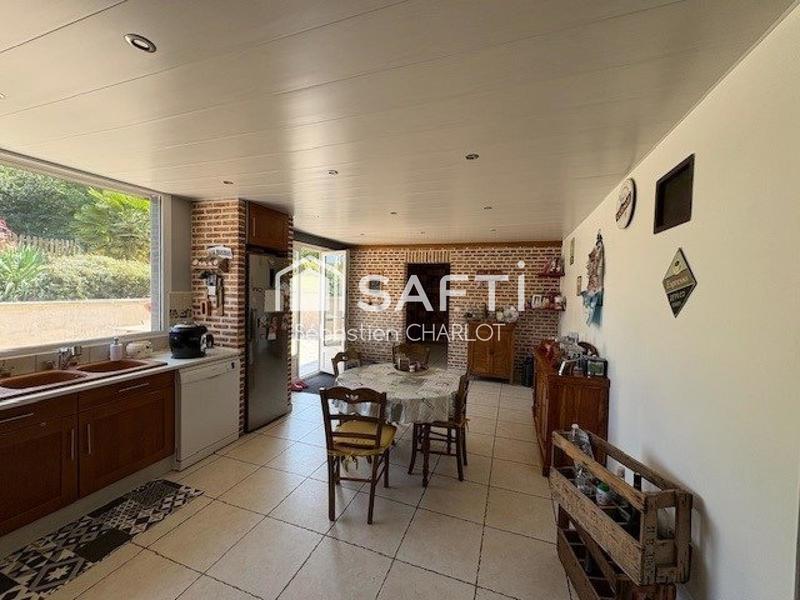 Maison - 150 m² - 7 pièces