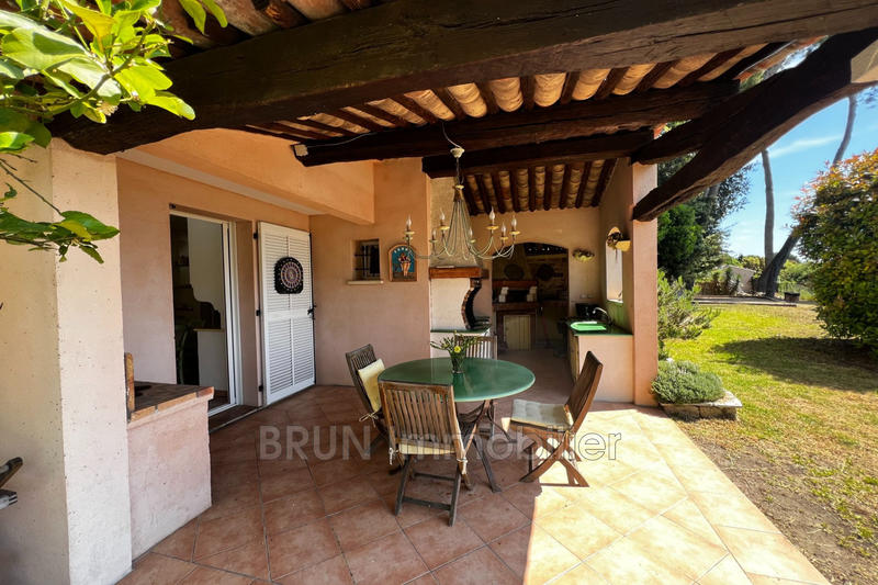 Villa - 280 m² - 7 pièces
