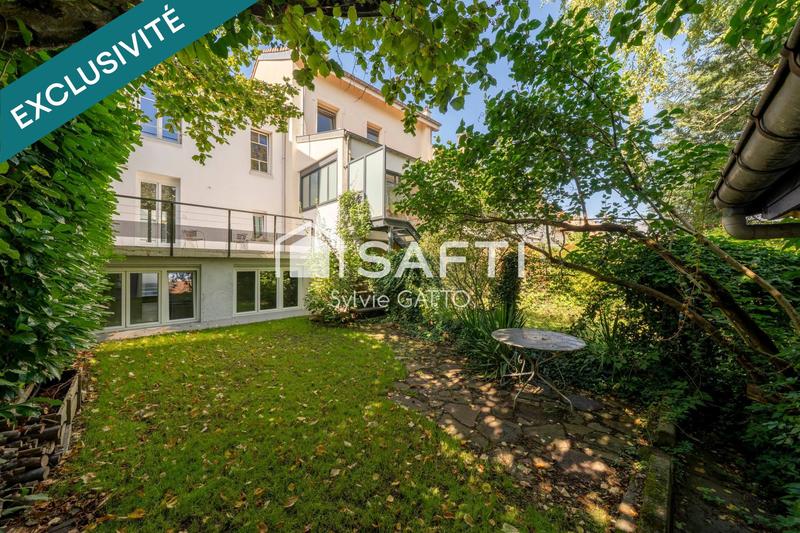 Maison - 122 m² - 5 pièces