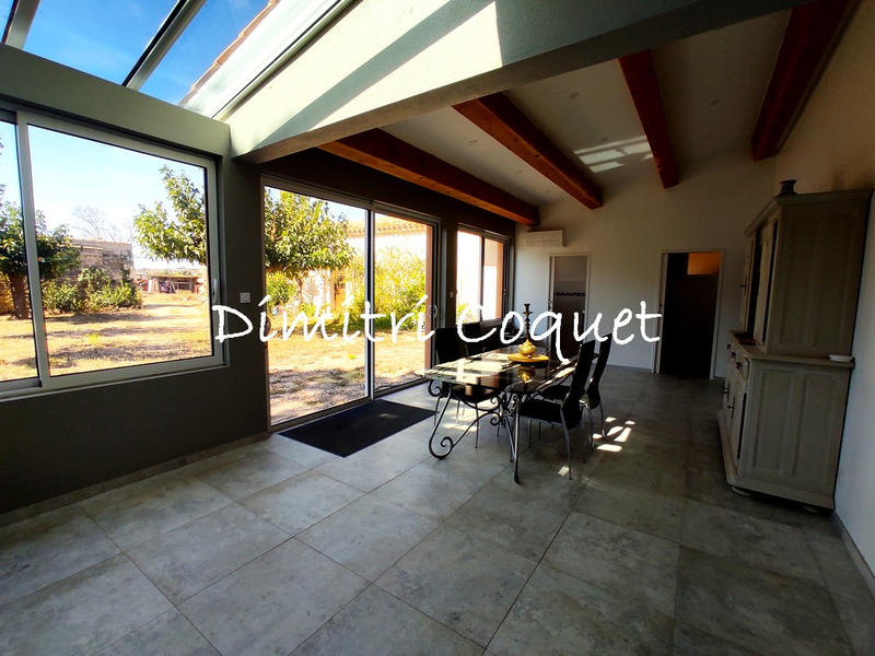 Propriété - 200 m² - 5 pièces