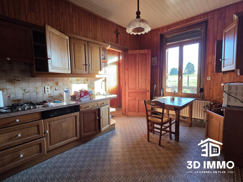 Maison - 254 m² - 12 pièces