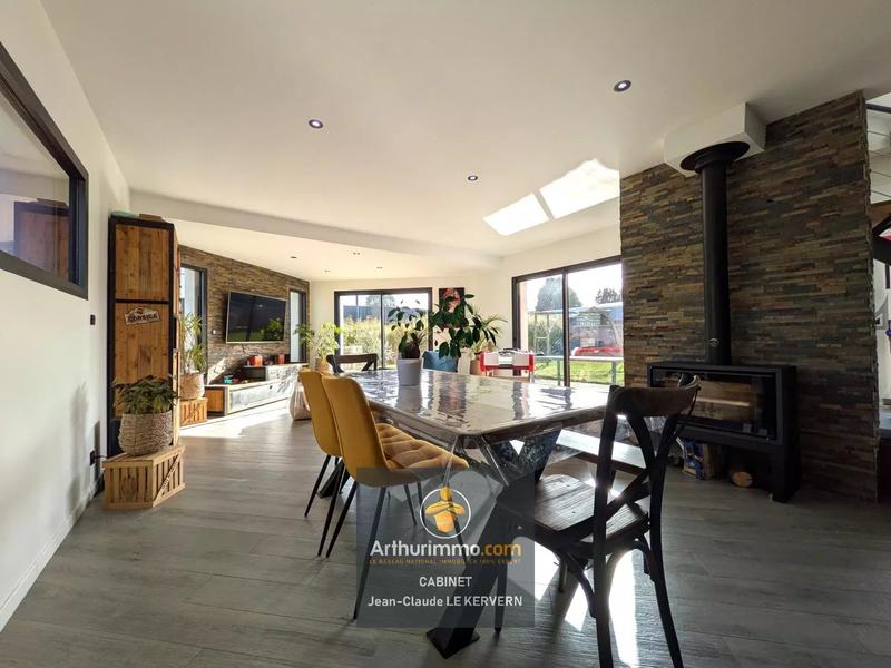 Maison - 148 m² - 5 pièces