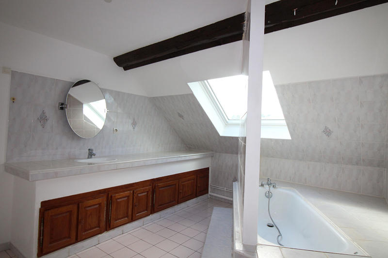 Appartement - 83 m² - 4 pièces