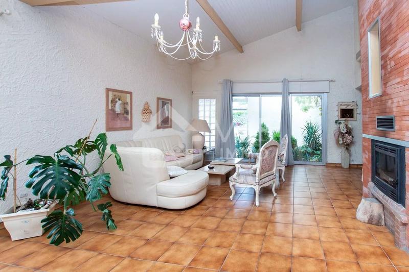 Maison - 171 m² - 5 pièces