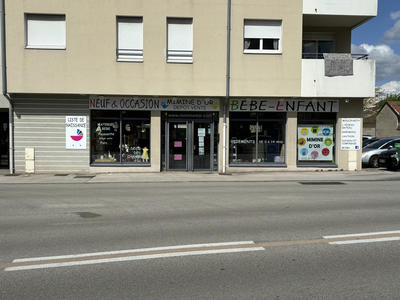 Local commercial - 177 m²