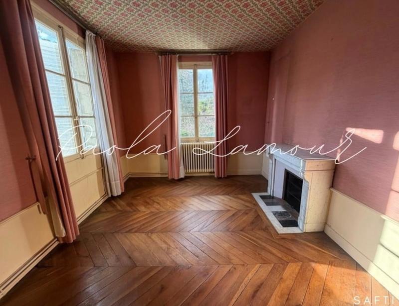 Maison - 184 m² - 8 pièces