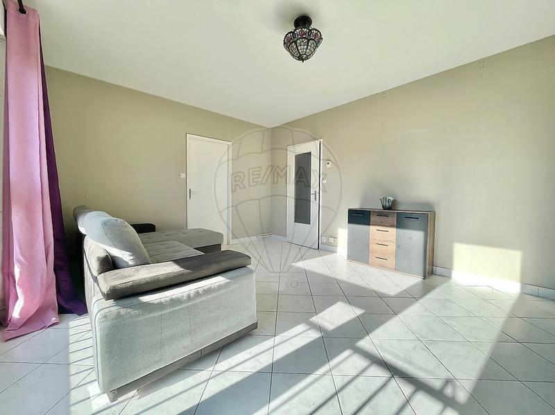 Appartement - 49 m² - 2 pièces