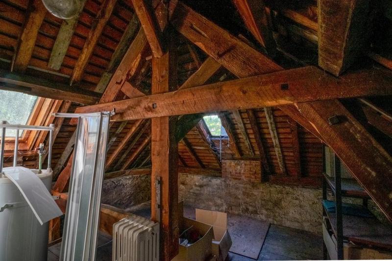 Maison - 260 m² - 7 pièces