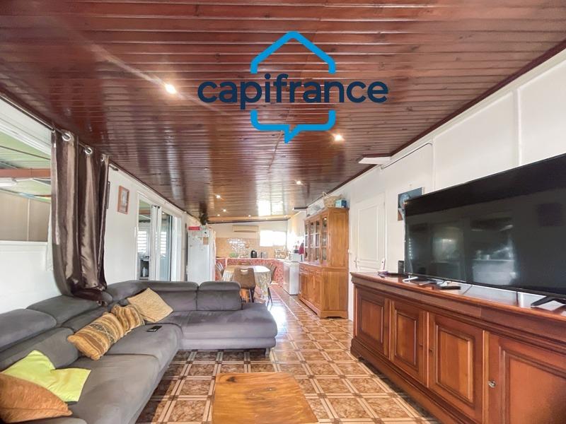 Maison - 121 m² - 5 pièces