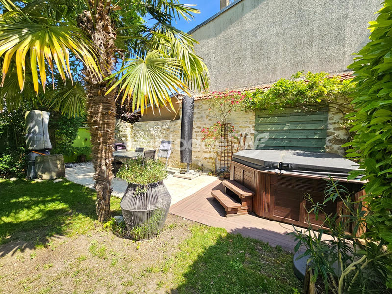 Maison - 130 m² - 7 pièces