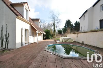 Maison - 130 m² - 5 pièces