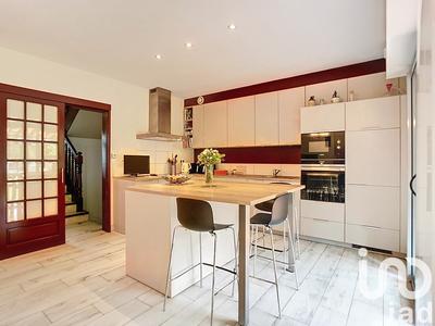 Maison - 178 m² - 7 pièces