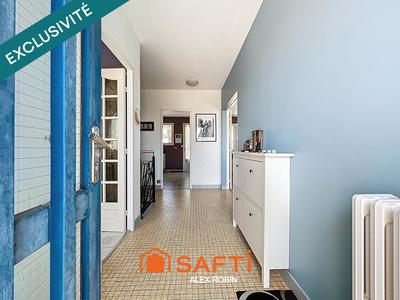 Maison - 159 m² - 7 pièces