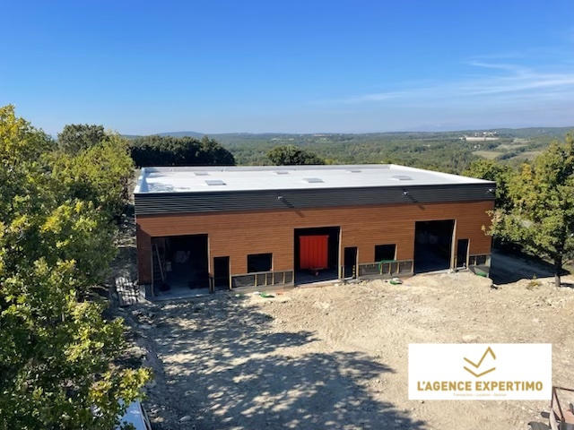 Local commercial - 560 m²