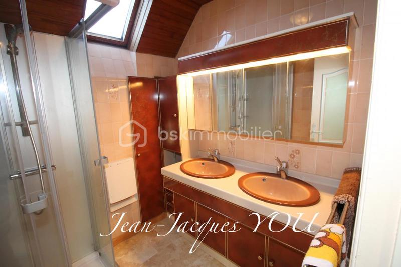 Maison de village - 230 m² - 9 pièces