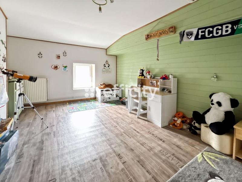 Maison - 108 m² - 4 pièces