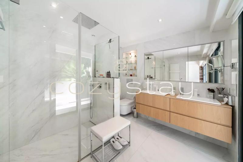 Appartement - 121 m² - 4 pièces