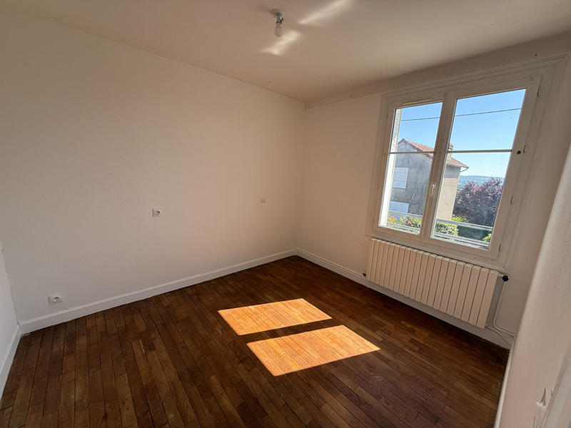 Maison - 101 m² - 5 pièces