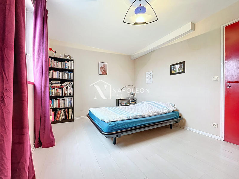 Maison - 200 m² - 6 pièces