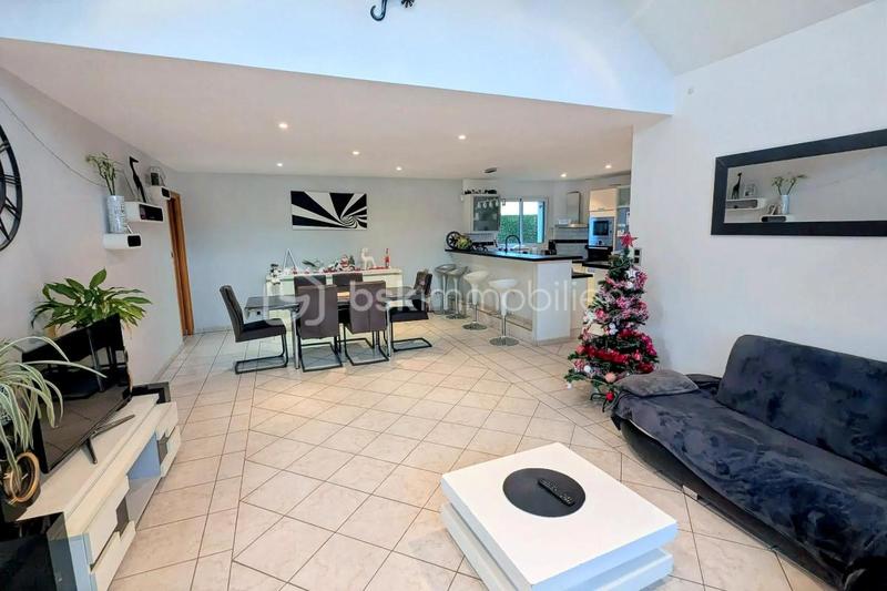 Maison - 113 m² - 5 pièces