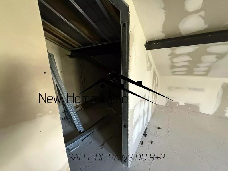 Villa - 174 m² - 6 pièces