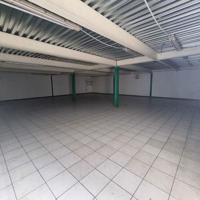 Local commercial - 150 m²