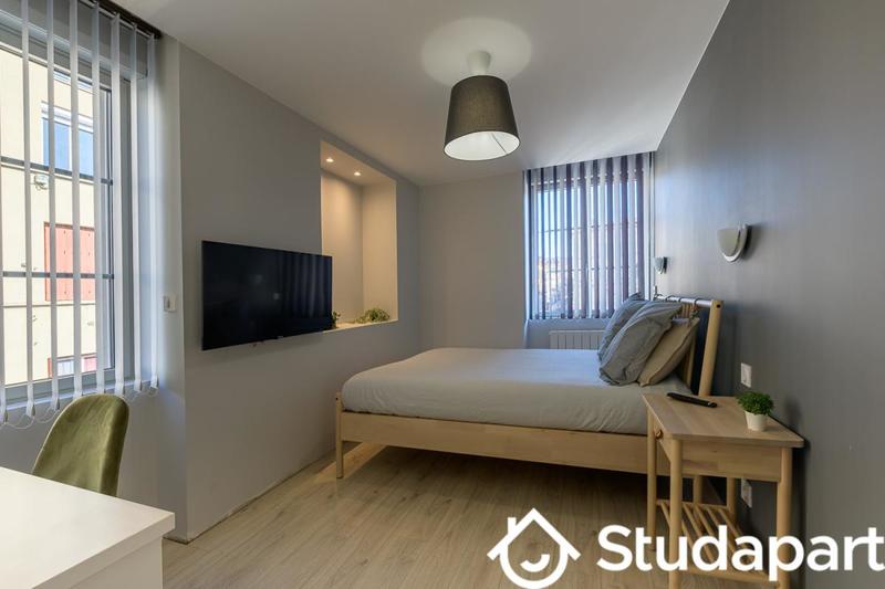 Chambre - 13 m² - 1 pièce