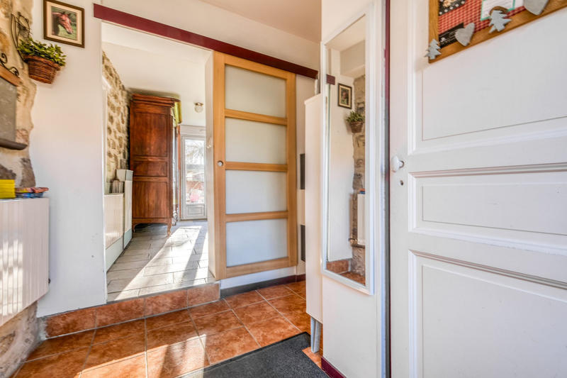 Maison - 261 m² - 8 pièces