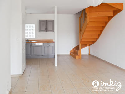 Maison - 94 m² - 5 pièces