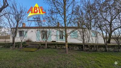 Maison - 82 m² - 4 pièces