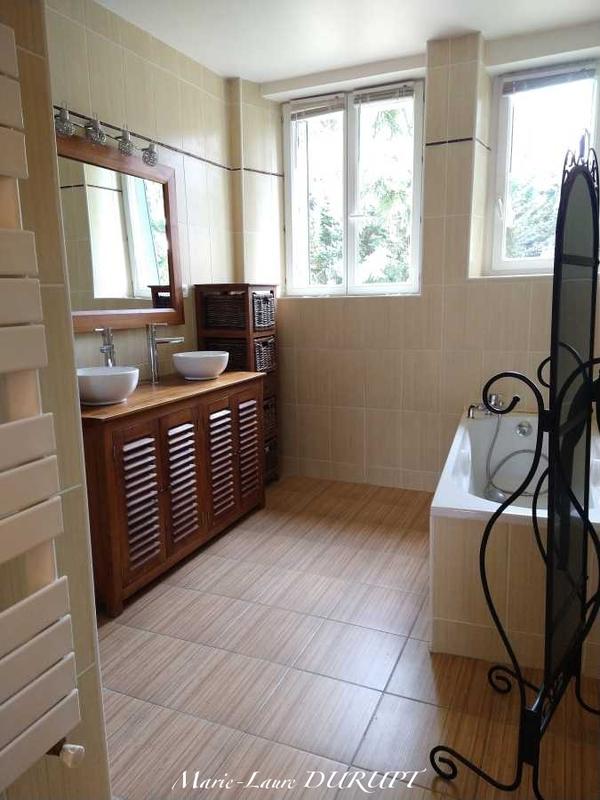 Maison - 220 m² - 7 pièces