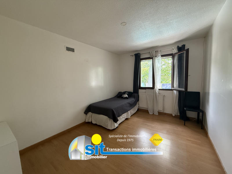 Maison - 200 m² - 7 pièces