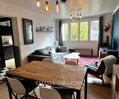 Appartement - 60 m² - 2 pièces