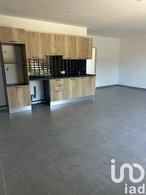 Appartement - 70 m² - 3 pièces