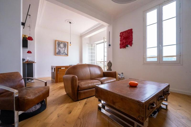 Appartement - 60 m² - 2 pièces