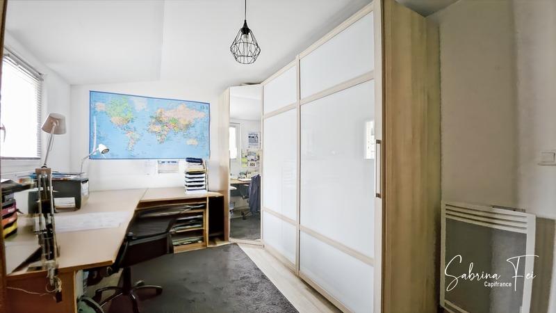 Maison - 110 m² - 4 pièces