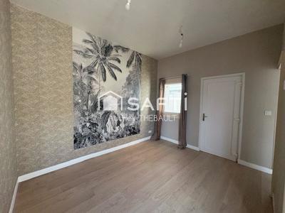 Local commercial - 100 m² - 6 pièces