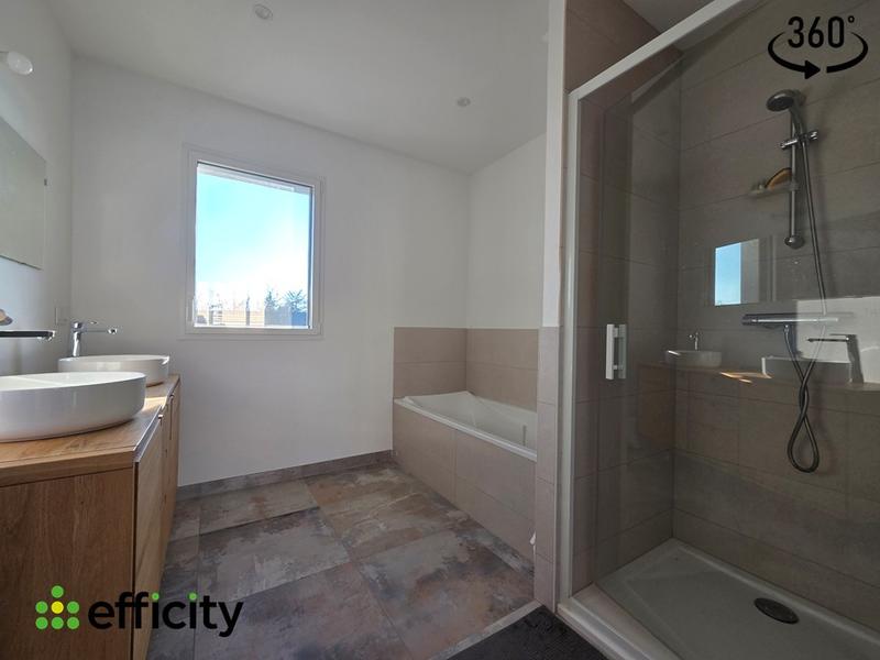 Maison - 131 m² - 7 pièces